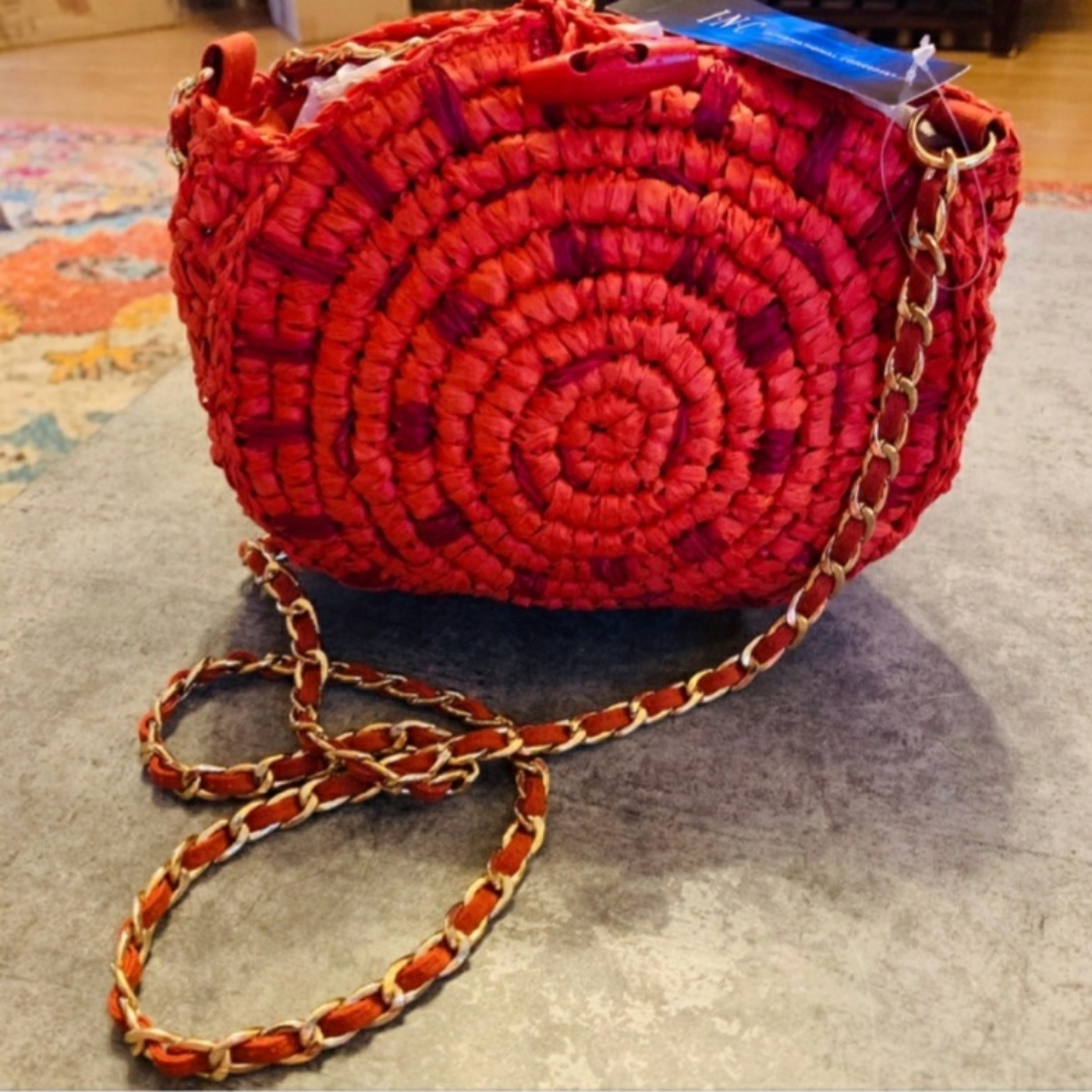 INC round straw bag red and orange